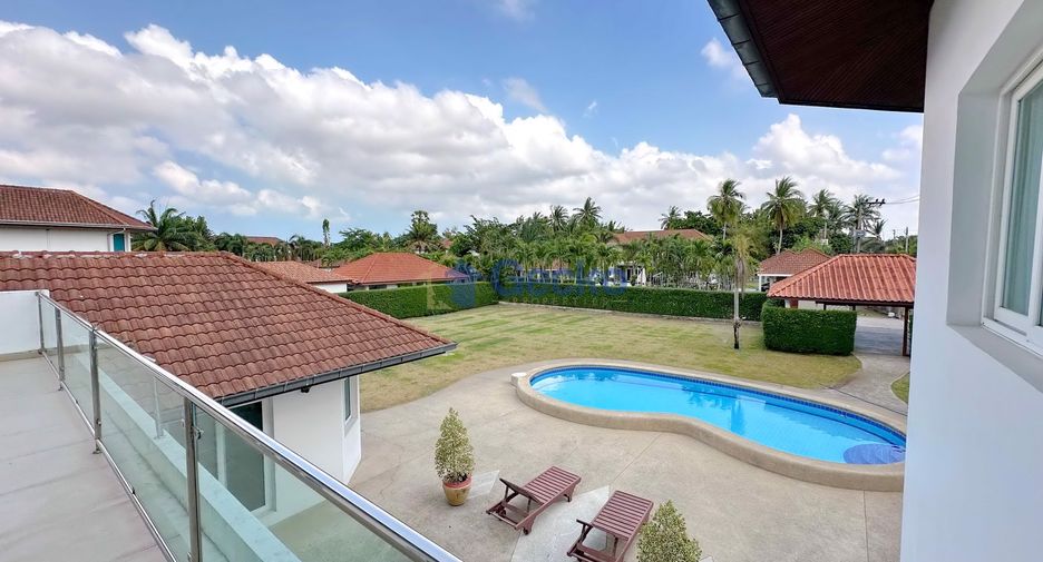 À louer et à vendre 5 chambres maison à Bang Lamung, Chonburi