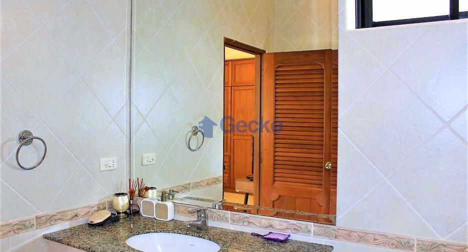For rent 3 bedrooms house in Bang Lamung, Chonburi