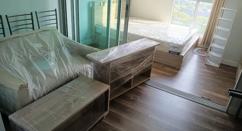 À louer studio condo à Bang Phli, Samut Prakan
