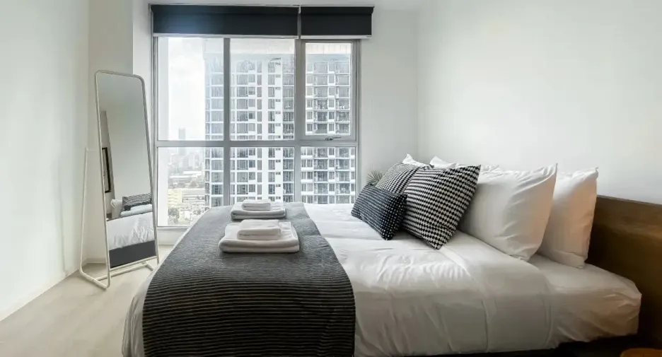 For rent 2 bedrooms condo in Sathon, Bangkok