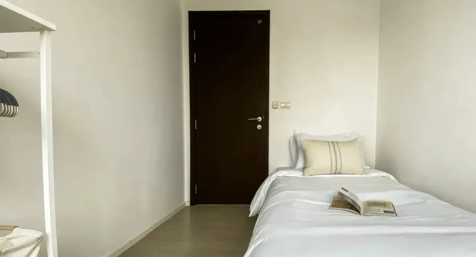 For rent 2 bedrooms condo in Sathon, Bangkok