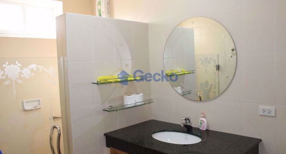 Haus zum Kauf mit 2 Zimmer in Bang Lamung, Chonburi