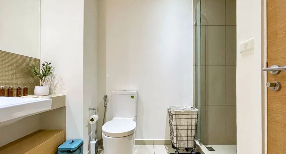À louer 1 chambre condo à Khlong Toei, Bangkok