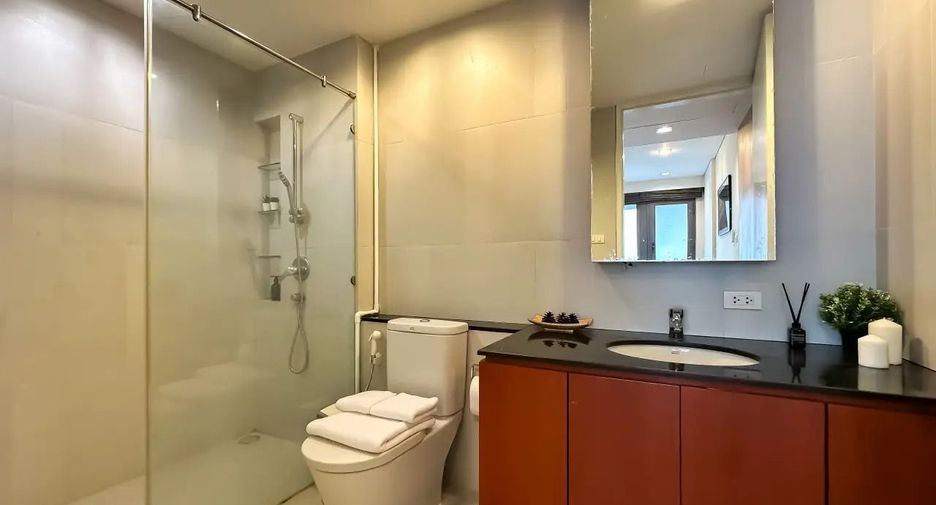 À louer 2 chambres condo à Sathon, Bangkok