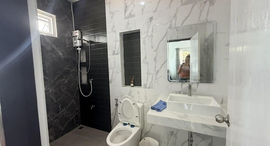 For rent 4 ベッドルーム house in Mueang Phuket, Phuket