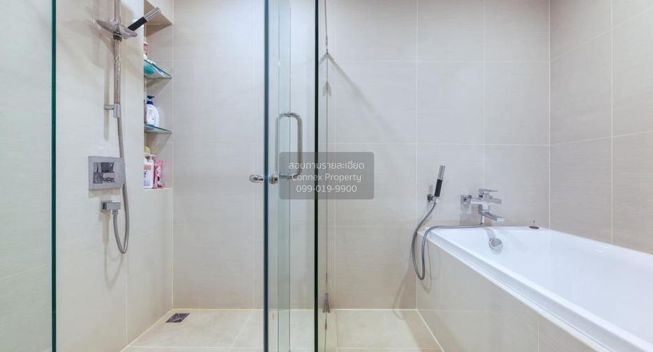 For rent 2 bedrooms condo in Bang Na, Bangkok