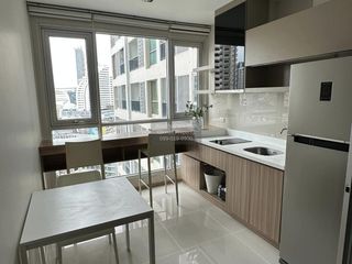 For rent 1 bed condo in Sathon, Bangkok