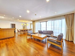 For rent 3 bedrooms condo in Watthana, Bangkok