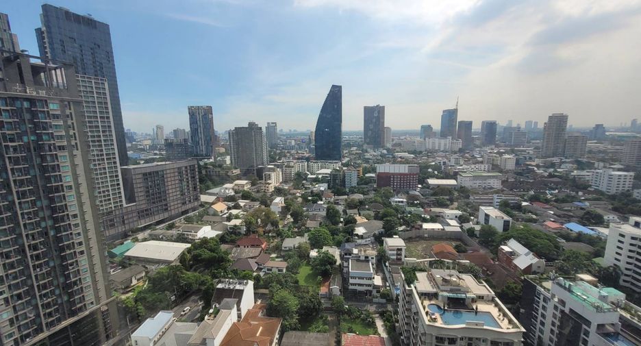 Condo en alquiler y en venta de 1 habitaciones en Khlong Toei, Bangkok