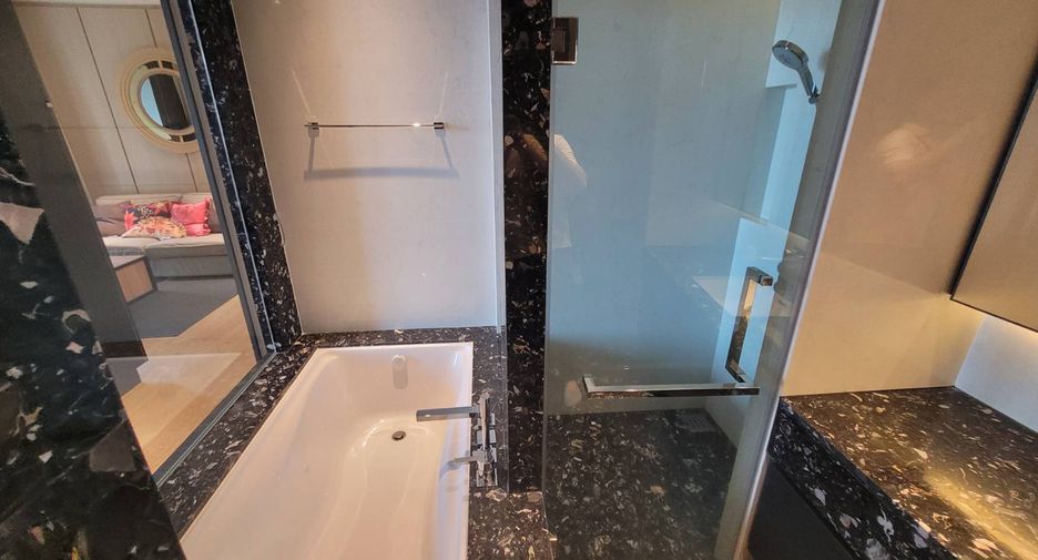 Condo en alquiler y en venta de 1 habitaciones en Khlong Toei, Bangkok