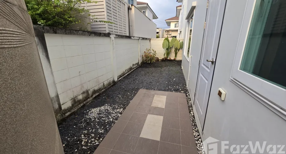 For rent 3 bedrooms house in Mueang Phuket, Phuket