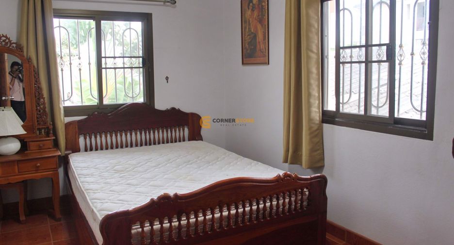 For rent 4 bedrooms house in Bang Lamung, Chonburi