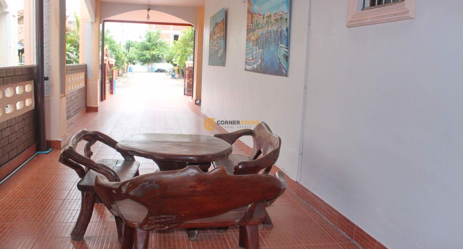 For rent 4 bedrooms house in Bang Lamung, Chonburi