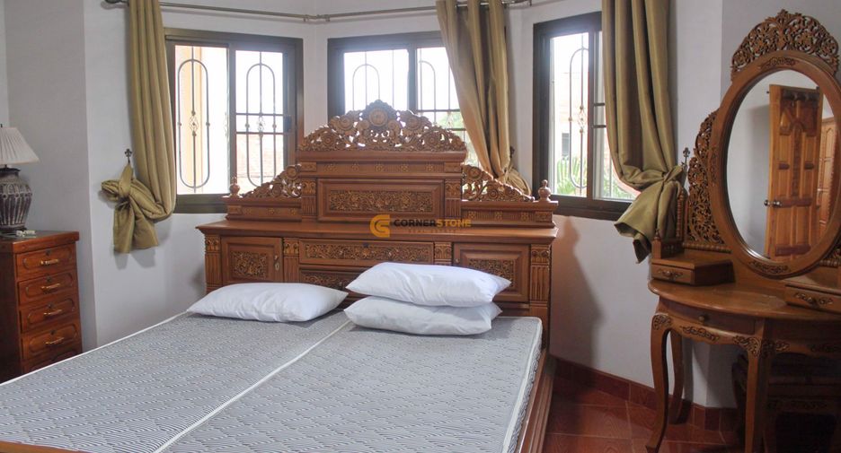 For rent 4 bedrooms house in Bang Lamung, Chonburi