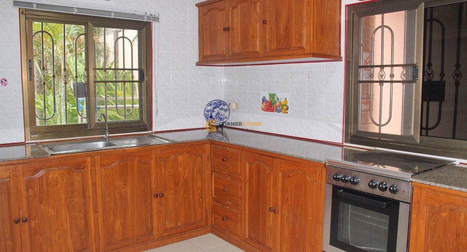 For rent 4 bedrooms house in Bang Lamung, Chonburi