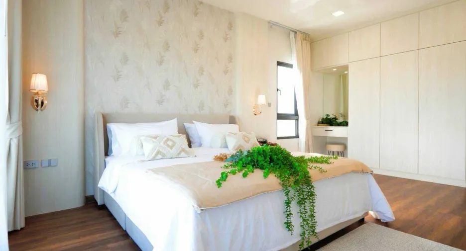 For sale and for rent 5 bedrooms house in Sattahip, Chonburi
