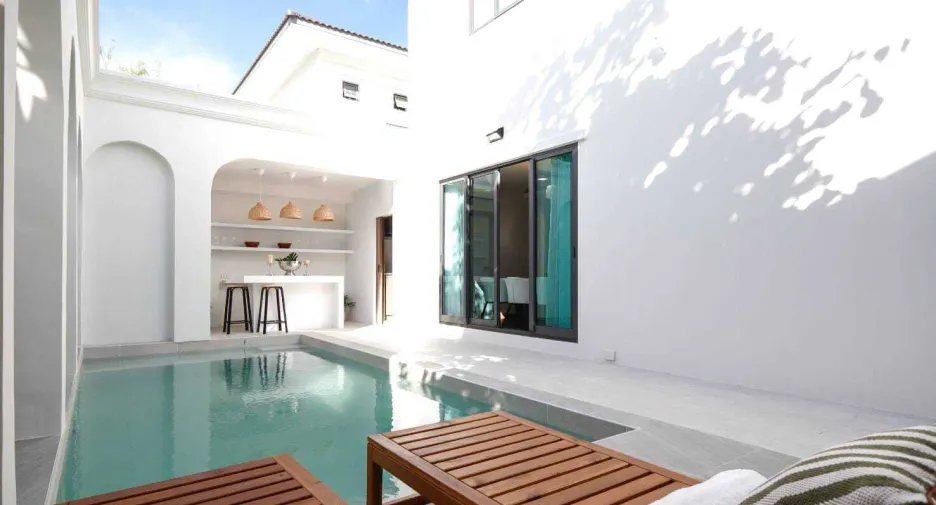 For sale and for rent 5 bedrooms house in Sattahip, Chonburi