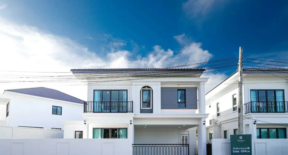 For sale and for rent 5 bedrooms house in Sattahip, Chonburi