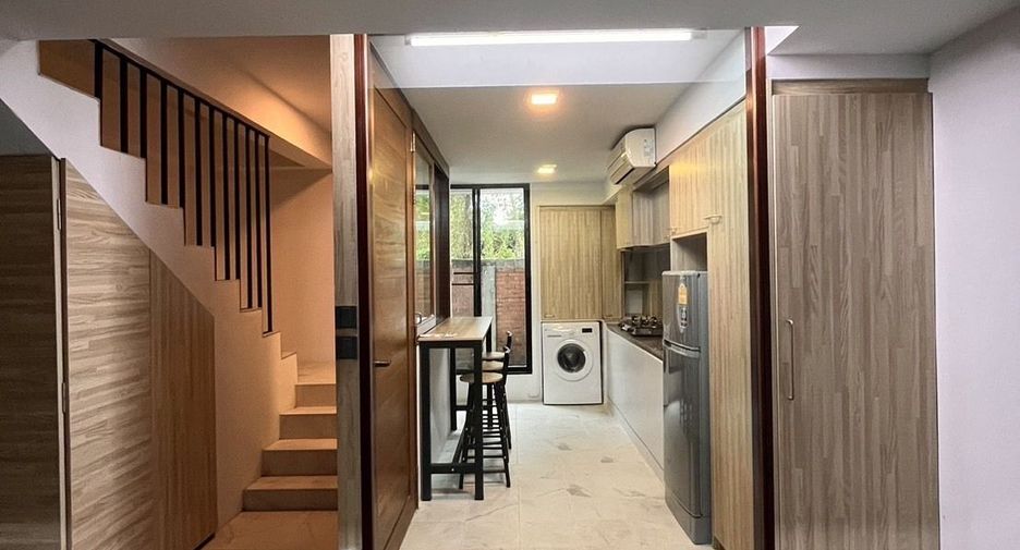 Reihenhaus zur Miete mit 3 Zimmer in Mueang Chiang Mai, Chiang Mai