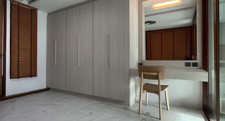 Reihenhaus zur Miete mit 3 Zimmer in Mueang Chiang Mai, Chiang Mai