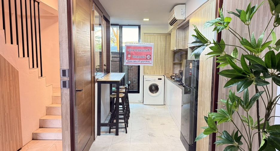 Reihenhaus zur Miete mit 3 Zimmer in Mueang Chiang Mai, Chiang Mai