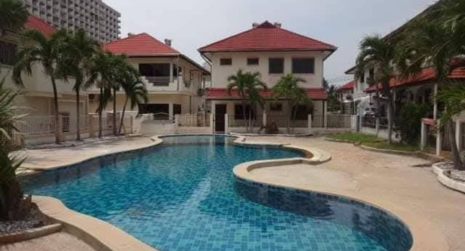 For rent 4 bedrooms house in Bang Lamung, Chonburi