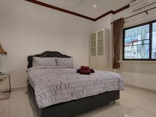 For rent 4 bedrooms house in Bang Lamung, Chonburi