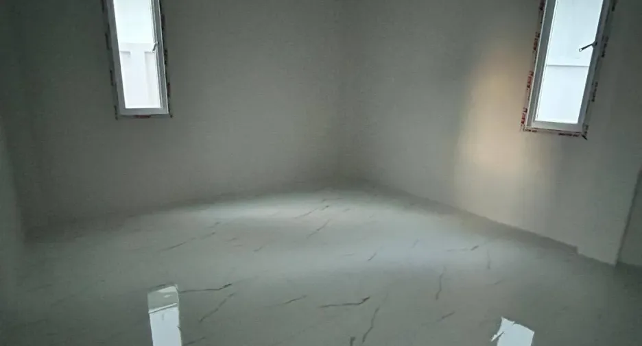 For sale 4 bedrooms house in Mueang Surat Thani, Surat Thani