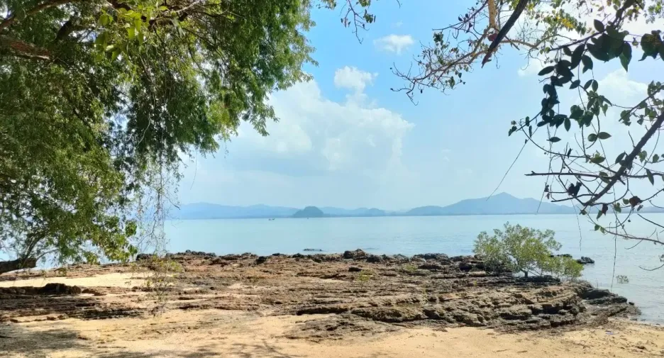 Terreno en venta en Kantang, Trang