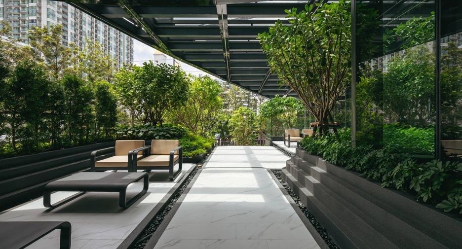 For sale 1 bed condo in Watthana, Bangkok