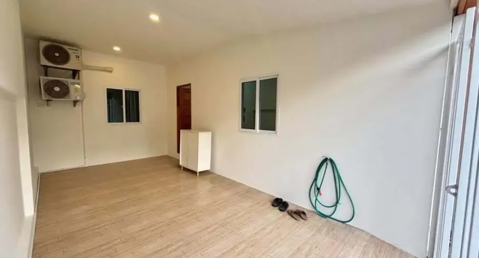 For sale 2 bedrooms townhouse in Kathu, Phuket