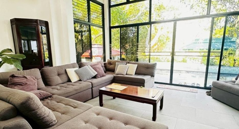 Haus zum Kauf mit 4 Zimmer in Sattahip, Chonburi