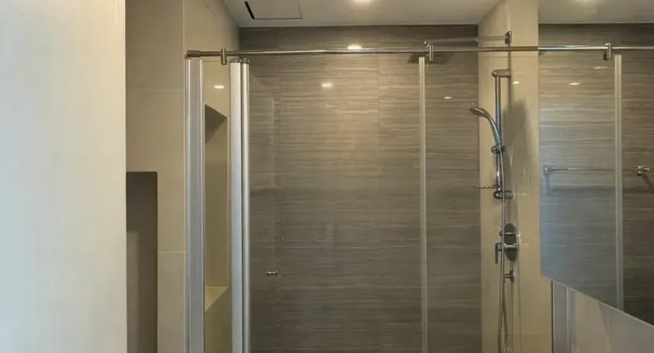 For sale and for rent 2 bedrooms condo in Si Racha, Chonburi