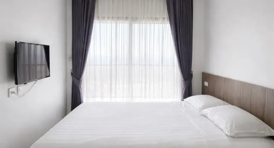 For sale and for rent 2 bedrooms condo in Si Racha, Chonburi