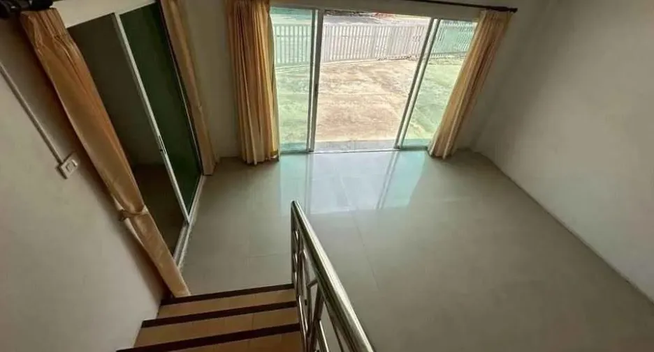 For sale and for rent 4 bedrooms house in Mueang Chiang Mai, Chiang Mai