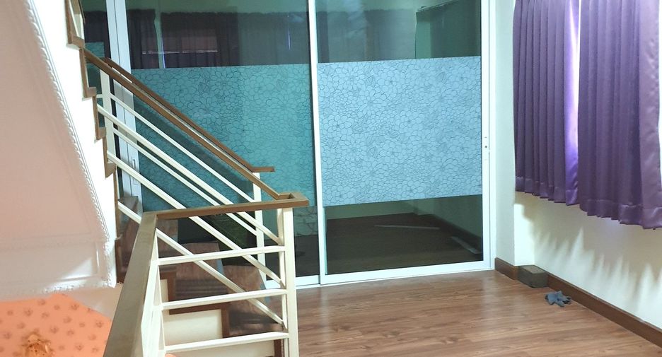 For sale 3 bedrooms retail Space in Mueang Chiang Mai, Chiang Mai