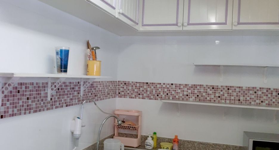 For sale 3 bedrooms retail Space in Mueang Chiang Mai, Chiang Mai