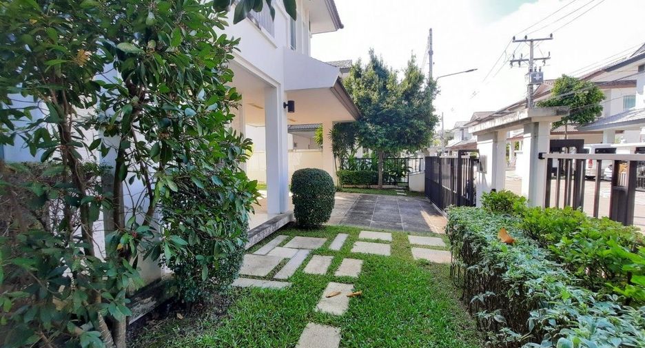 For rent 3 bedrooms house in Mueang Chiang Mai, Chiang Mai