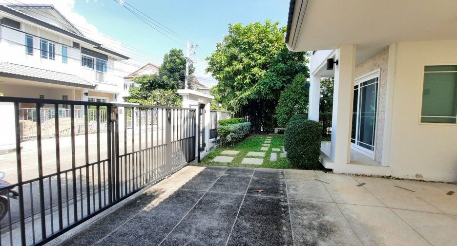 For rent 3 bedrooms house in Mueang Chiang Mai, Chiang Mai