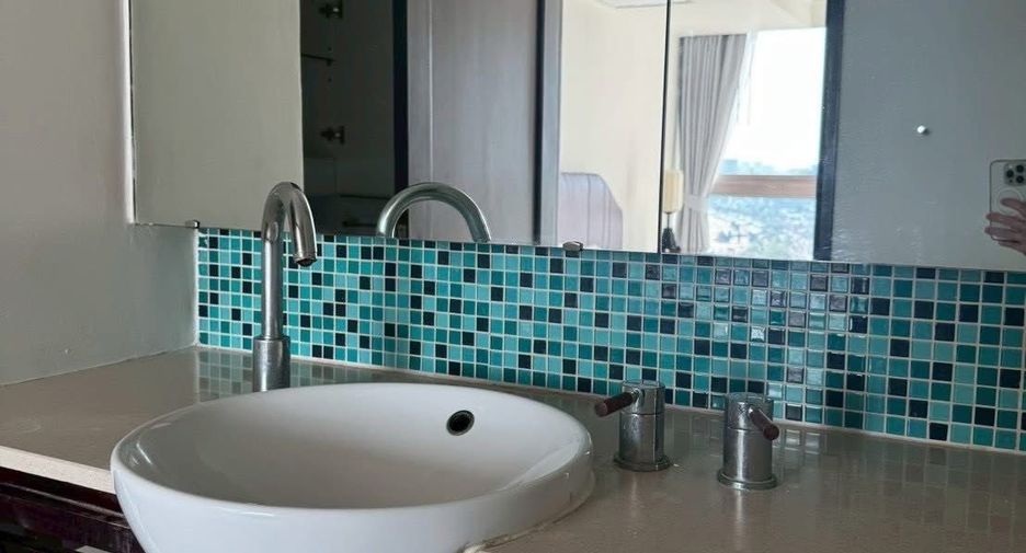 Condo en alquiler de 1 habitaciones en Bang Lamung, Chonburi