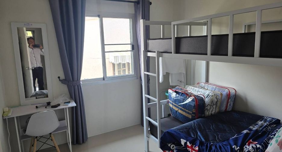 For sale 2 bedrooms townhouse in Bang Lamung, Chonburi