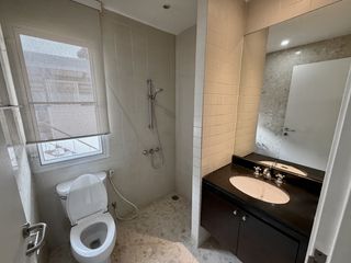 出租 3 卧室 独立屋 在 Wang Thong Lang, 曼谷