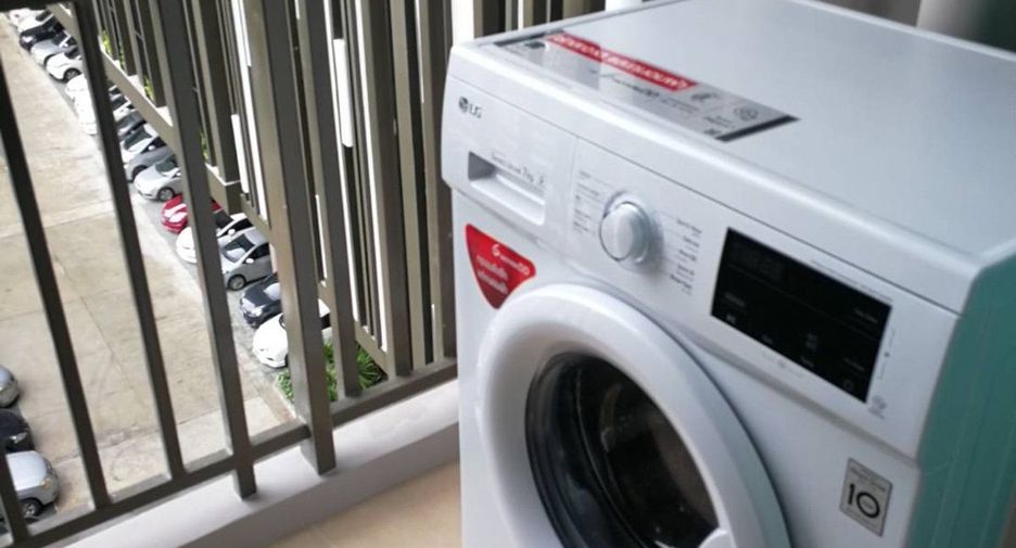 For rent 1 bed condo in Huai Khwang, Bangkok