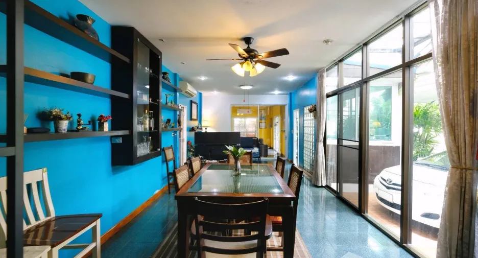 For rent 6 bedrooms house in Bang Bon, Bangkok