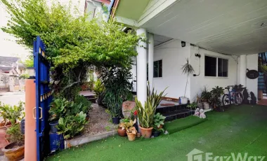 For rent 6 bedrooms house in Bang Bon, Bangkok