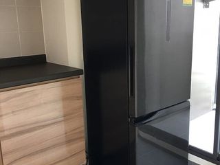 For rent 2 bedrooms condo in Yan Nawa, Bangkok