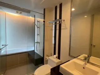 For sale 1 bed condo in Watthana, Bangkok