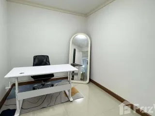 出租 2 卧室 公寓 在 Phaya Thai, 曼谷