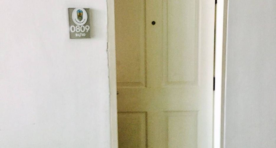 For sale 2 bedrooms condo in Phaya Thai, Bangkok