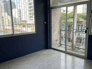 For sale そして for rent 5 ベッドルーム retail Space in Bang Rak, Bangkok